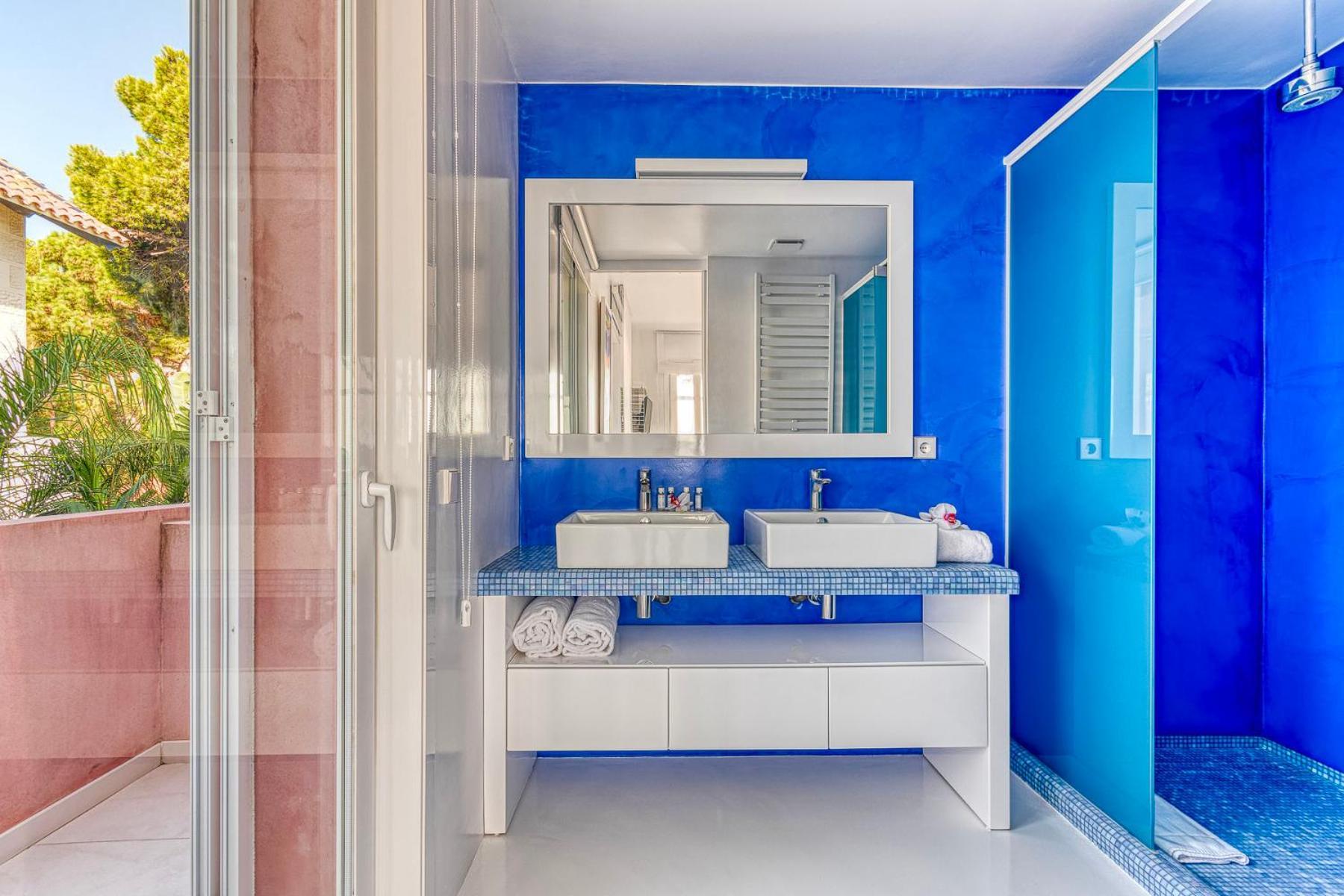The Pink Elephant Hotel ساغارو المظهر الخارجي الصورة